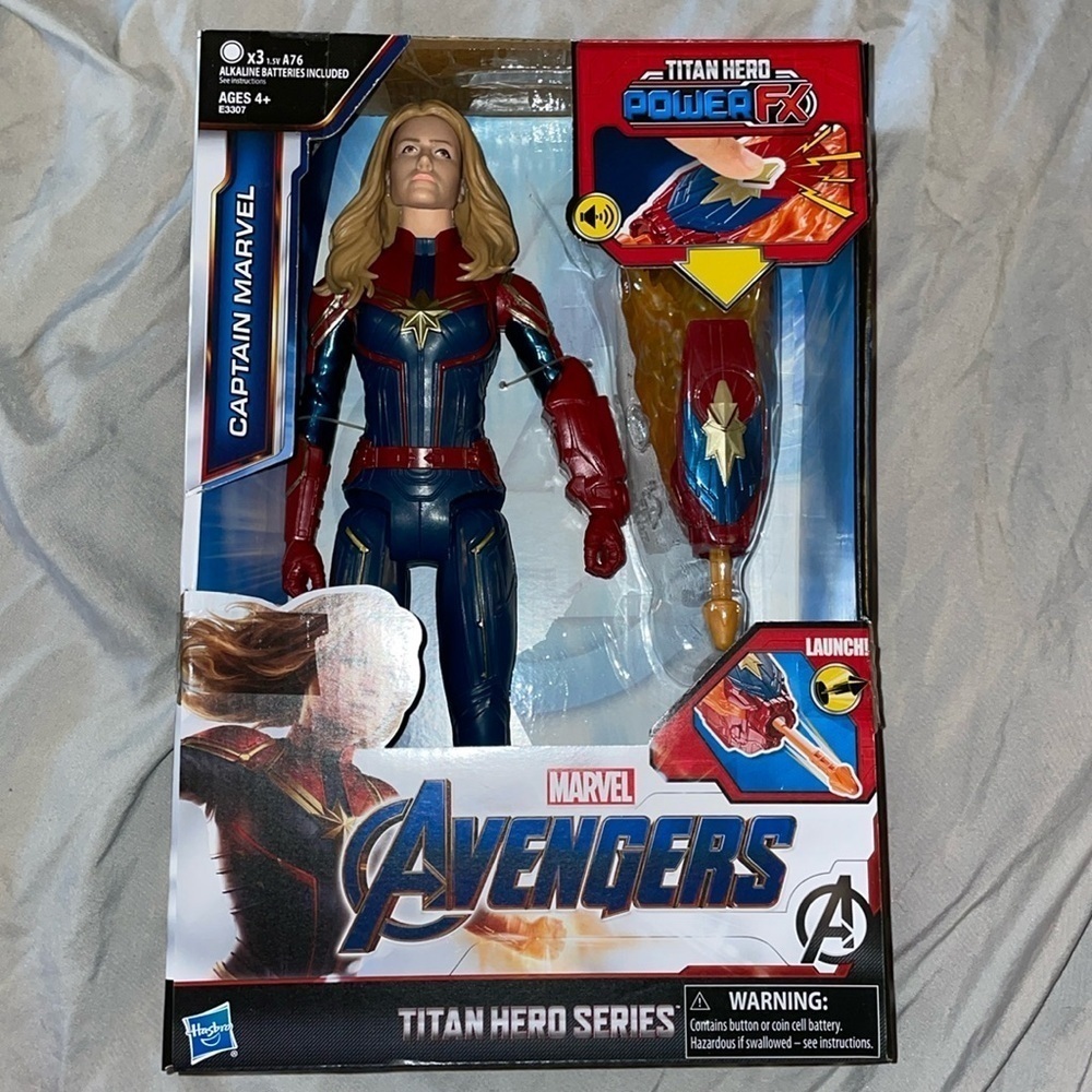 Marvel Avengers Titan Hero Series Captain Marvel Action Figure